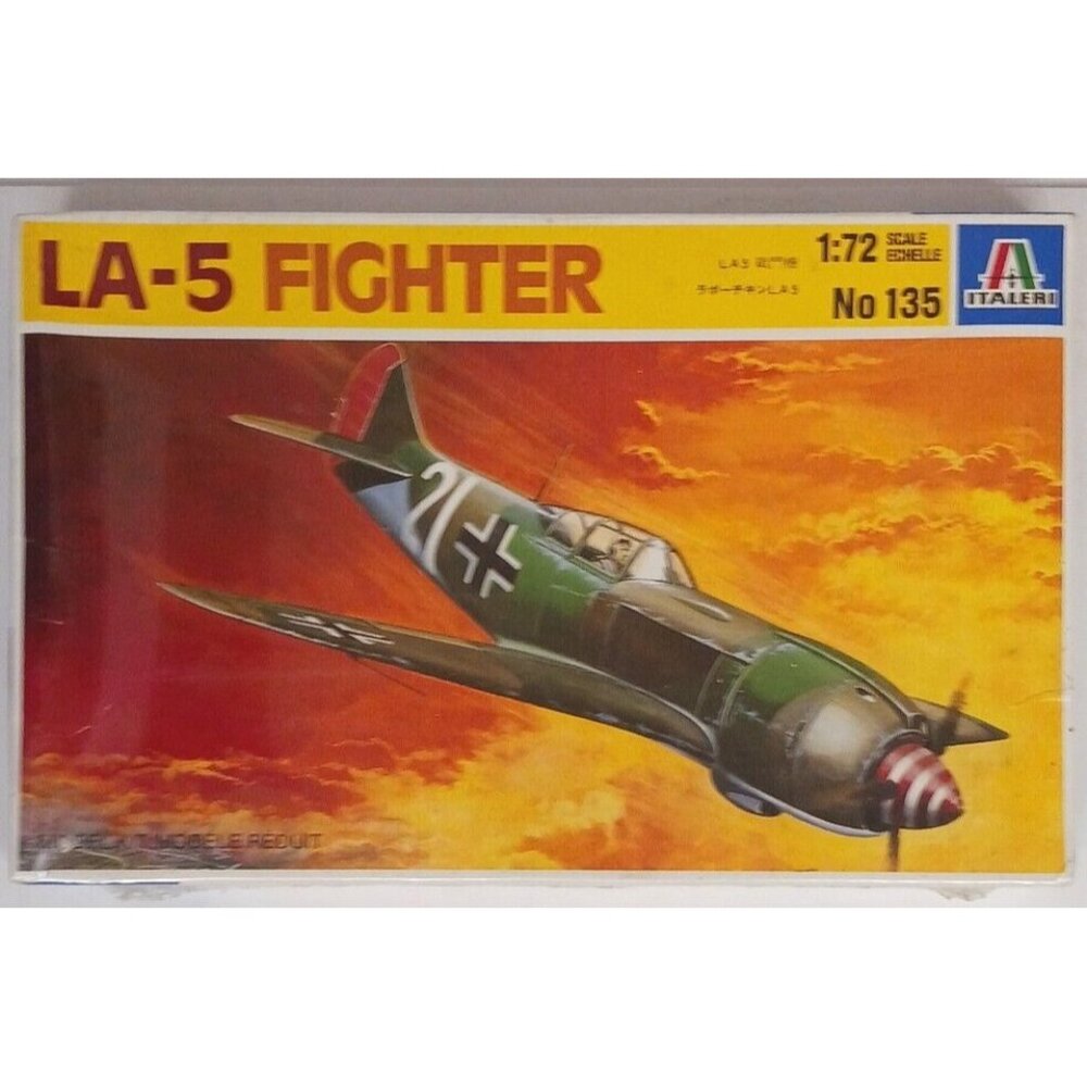 WWII Italeri Model Plane Russian LA-5 Fighter In German Service New Sealed